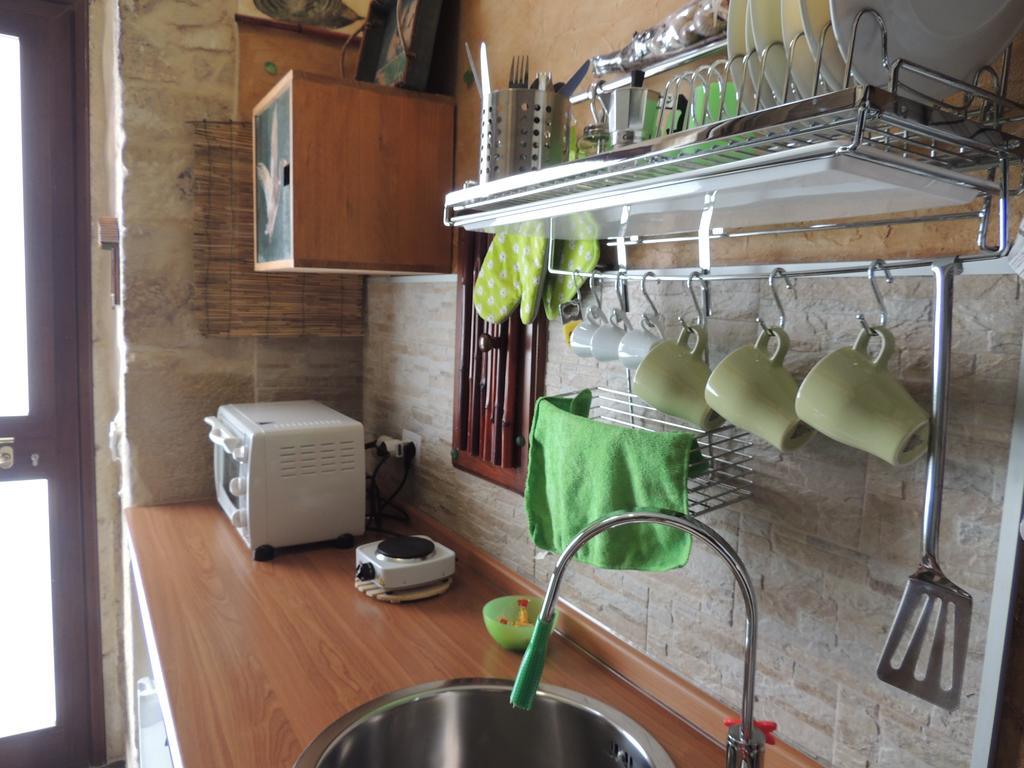 Monolocale L'Abbraccio Apartment Рагуза Стая снимка
