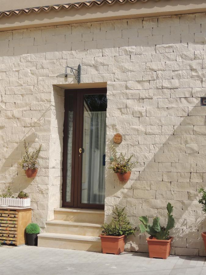 Monolocale L'Abbraccio Apartment Рагуза Стая снимка